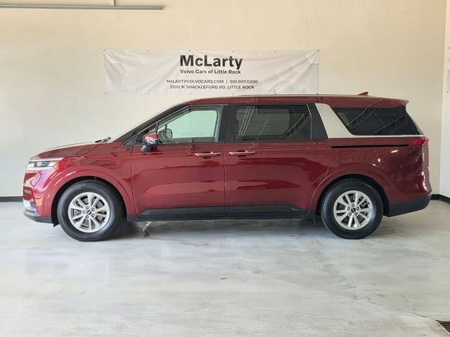 Used 2024 Red Kia LX image 2