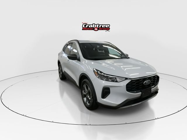 Used 2025 Silver Ford ST-Line image 2