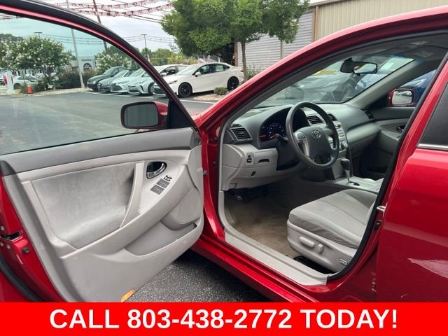 Used 2011 Red Toyota LE image 4