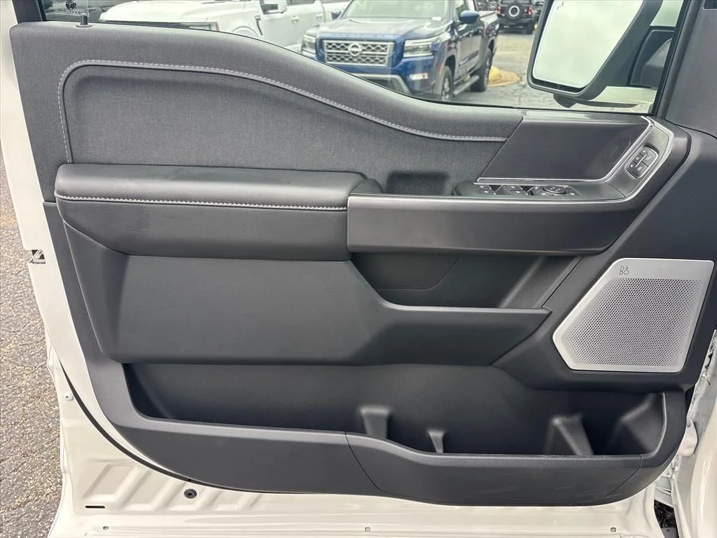 New 2026 Star White Metallic Tri-Coat Ford Lariat® image 26