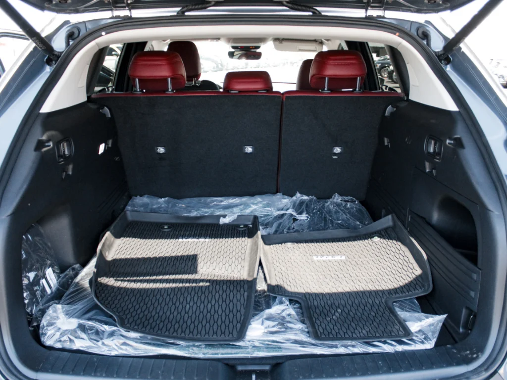 Used 2026 Polymetal Gray Metallic Mazda Premium image 27