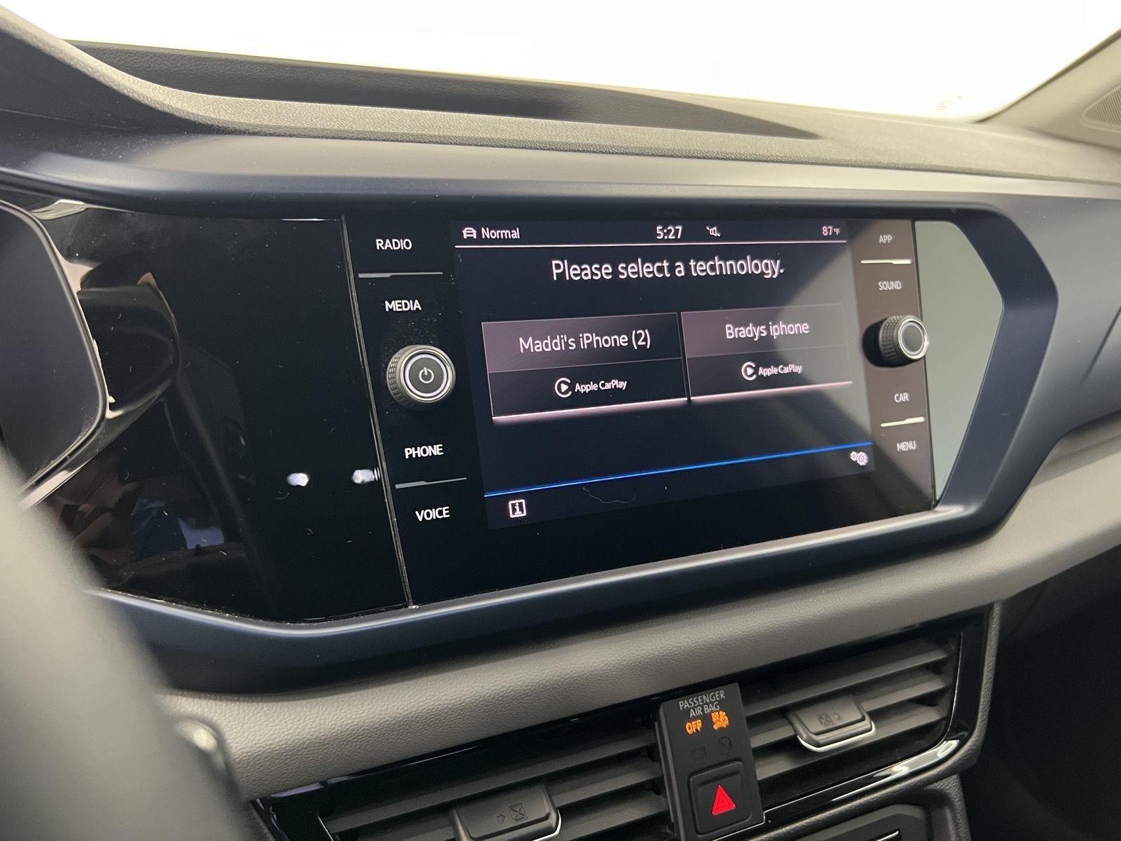 2022 Volkswagen Taos SE - Photo 16