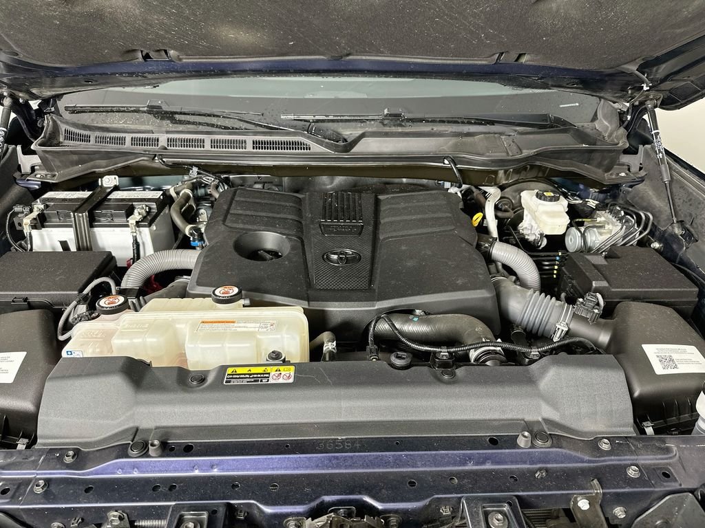 Used 2023 Blueprint Toyota Platinum image 32
