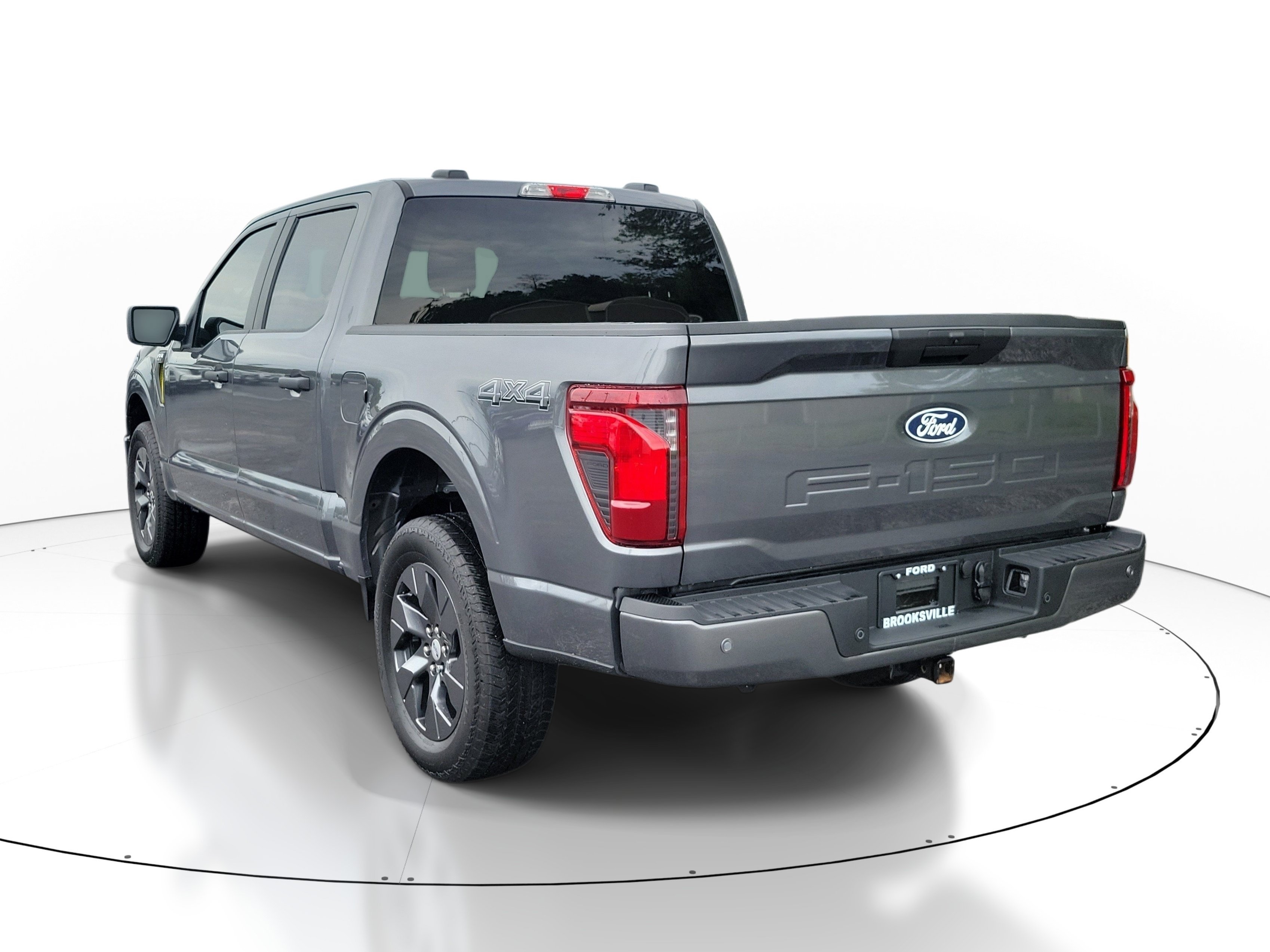 Used 2025 Gray Metallic Ford STX image 3