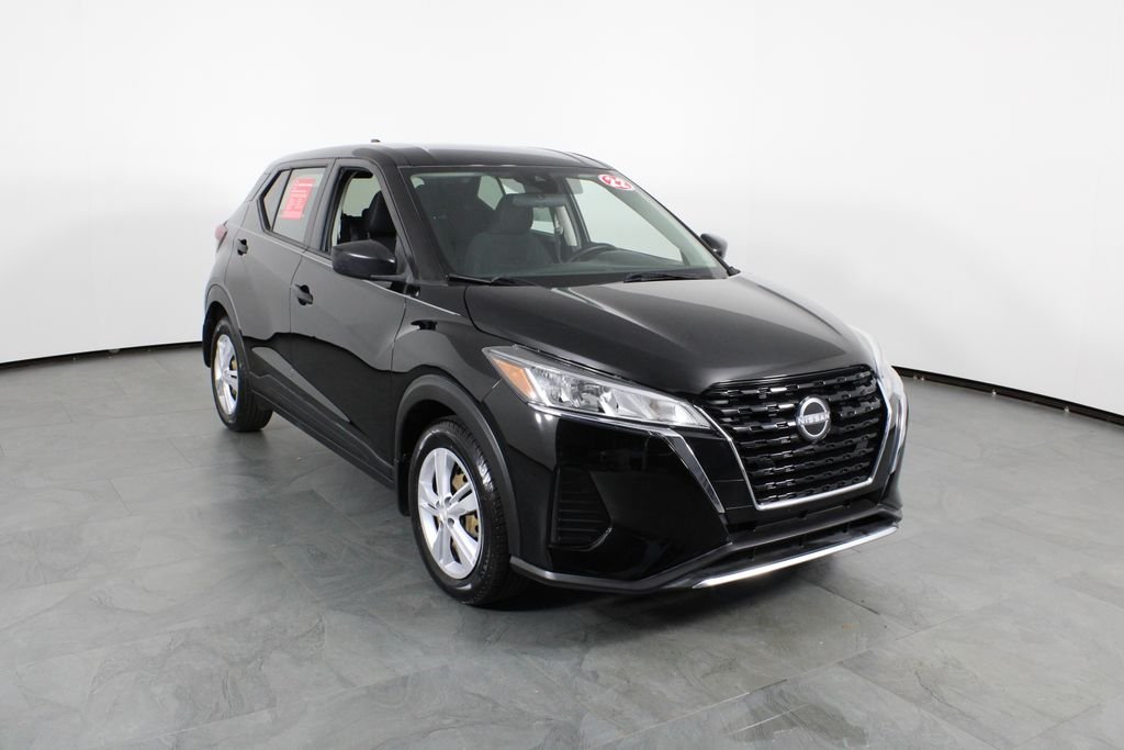 2022 Nissan Kicks S - Photo 3
