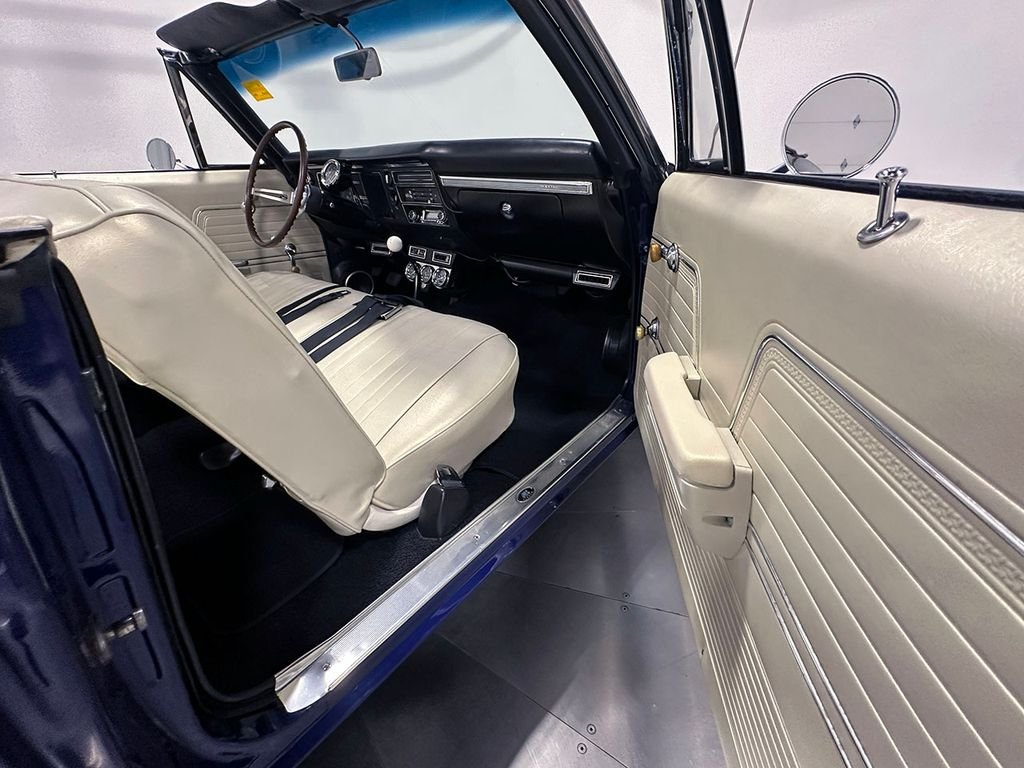 Used 1968 Blue Chevrolet  image 48