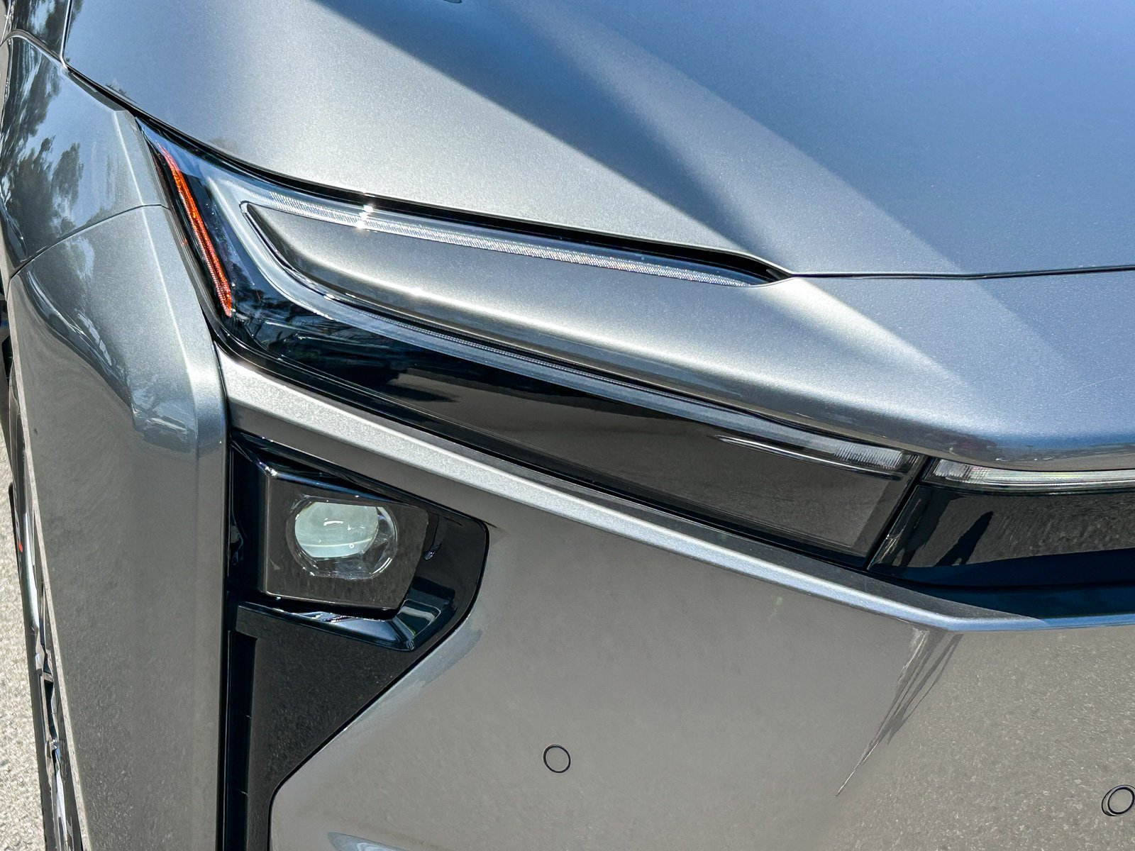New 2026 Heavy Metal Toyota XLE image 4
