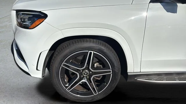 2022 Mercedes-Benz GLS GLS450 - Photo 37