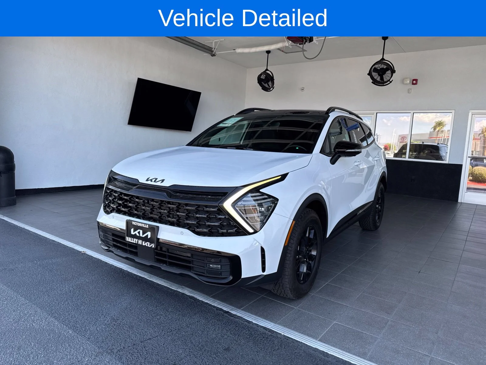 Used 2025 Glacial White Pearl Kia X-Pro Prestige image 2