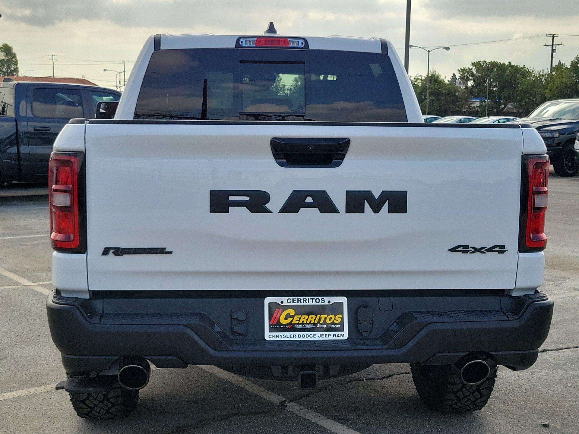 New 2027 Bright White Clear-Coat Exterior Paint RAM Rebel image 3