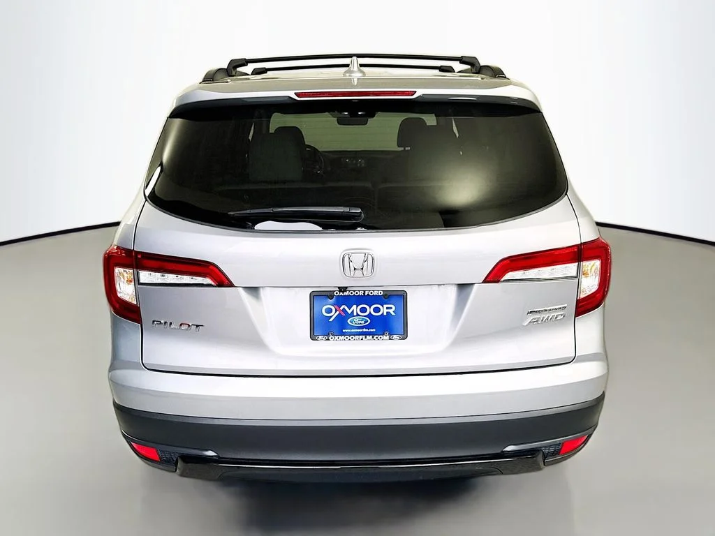 Used 2022 Lunar Silver Metallic Honda Special Edition image 11