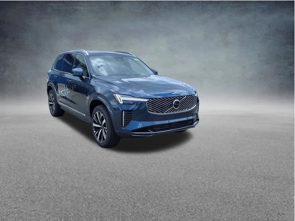 2026 Volvo XC90 B5 Core Bright 4WD's photo
