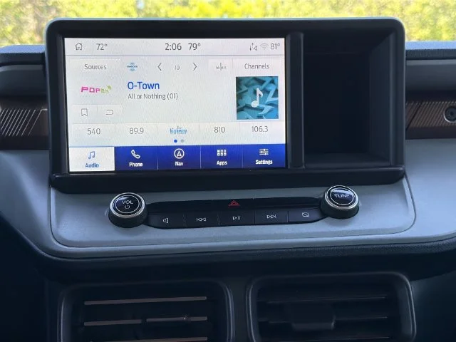 Used 2024 Gray Ford Lariat image 19