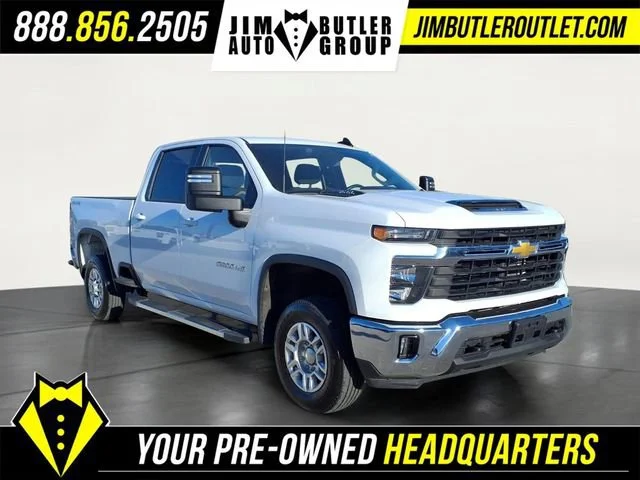 Used 2025 Summit White Chevrolet LT image 31