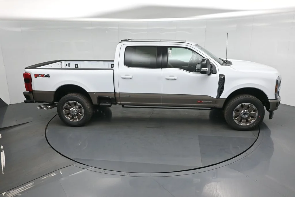 New 2026 Oxford White Ford King Ranch image 39