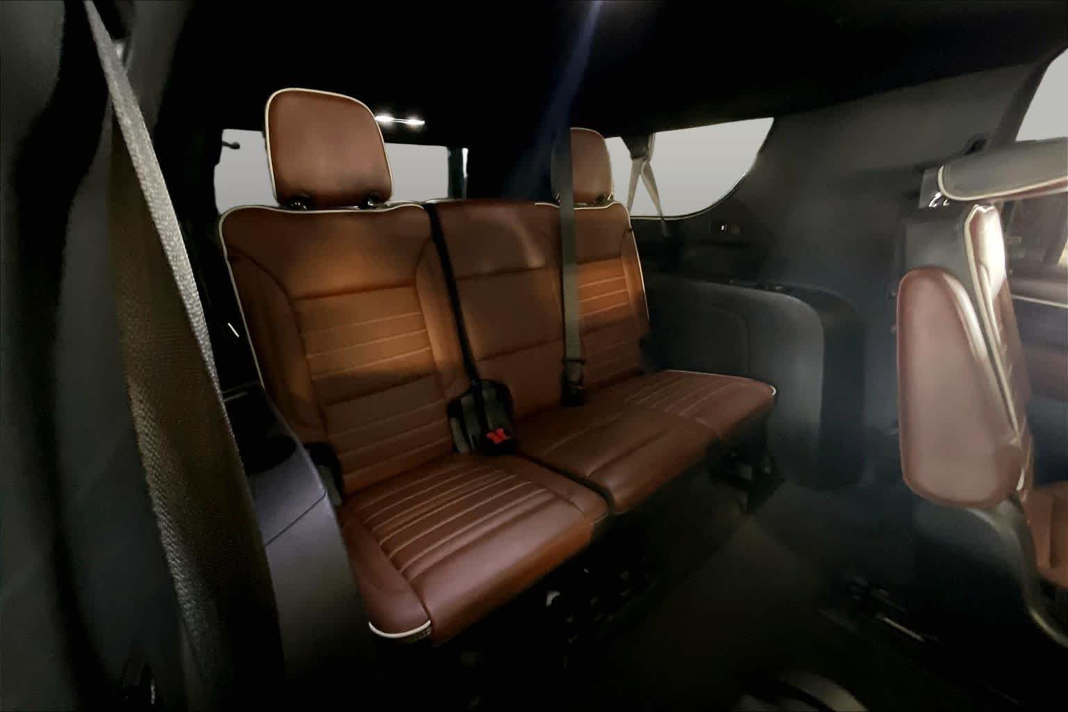 Used 2023 Onyx Black GMC Denali Ultimate image 17