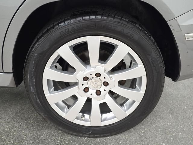 Used 2012 Gray Mercedes-Benz GLK 350 image 29