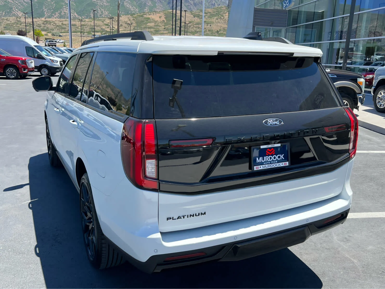 New 2026 Star White Metallic Tri-Coat Ford Platinum® image 10