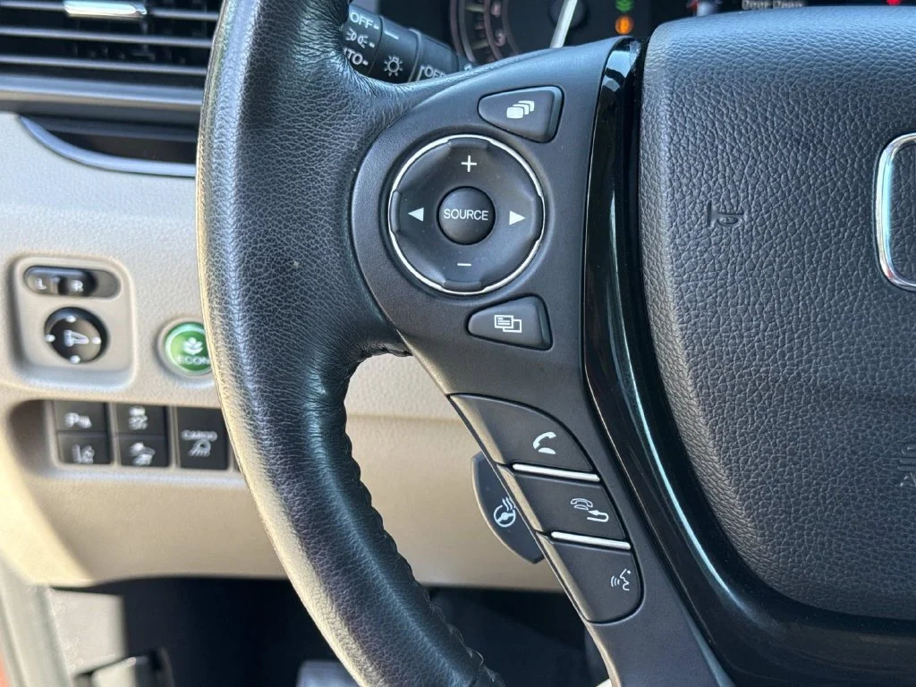 Used 2018  Honda RTL-E image 40