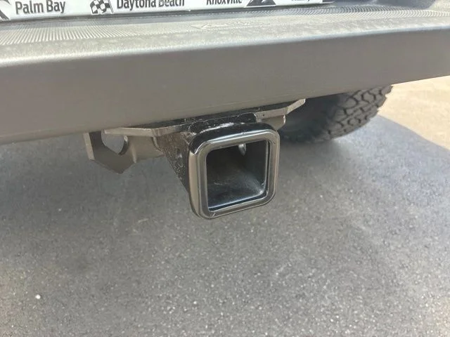 New 2026 Agate Black Metallic Ford XLT image 5