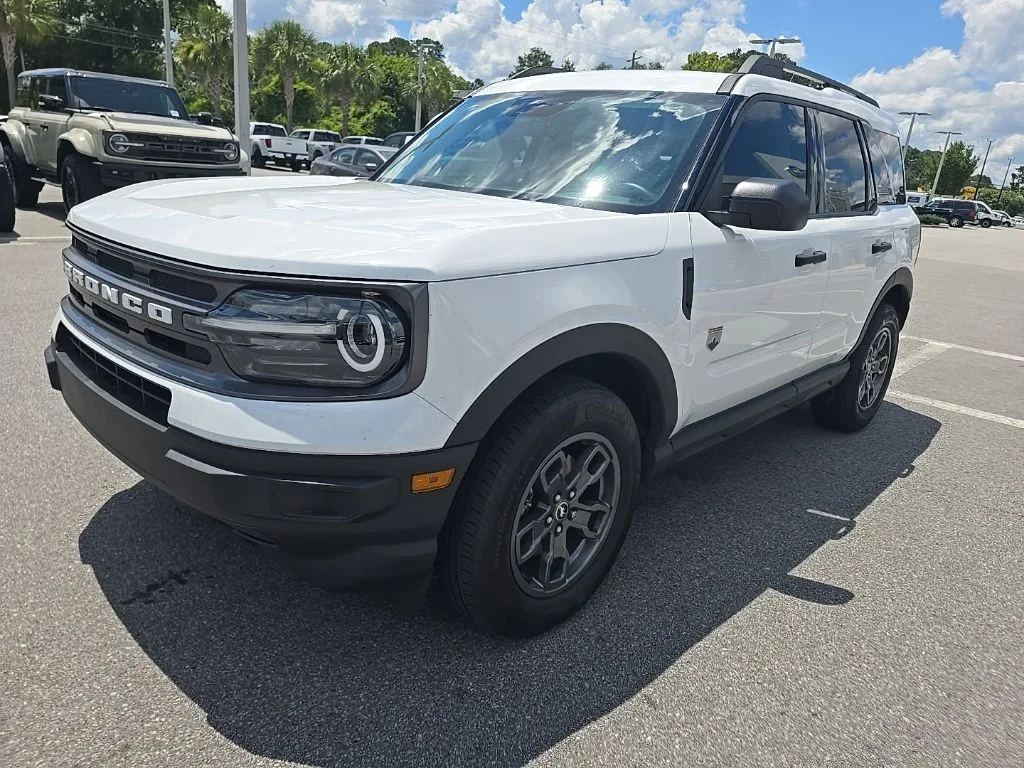 Used 2023 Oxford White Ford Big Bend image 4