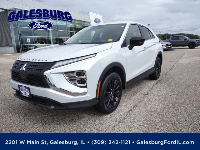 Certified Used 2024 White Mitsubishi  image 1