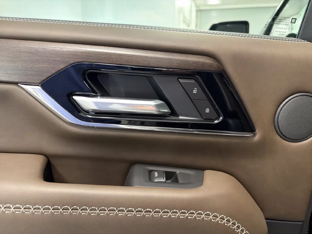 New 2027 Onyx Black GMC Denali Ultimate image 9