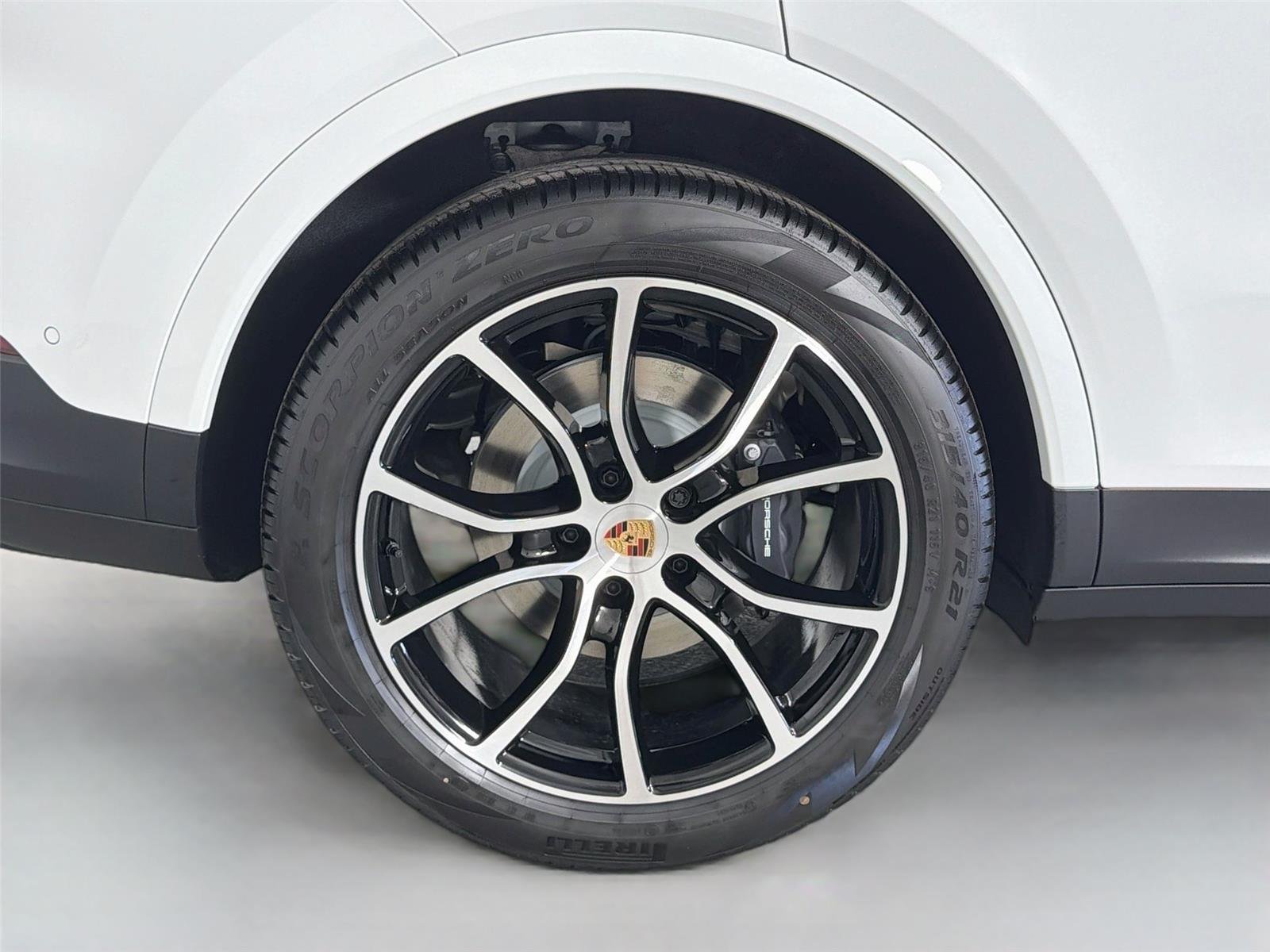 New 2026 White Porsche Coupe image 13
