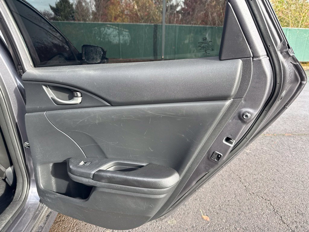 Used 2018 Modern Steel Metallic Honda Si image 22