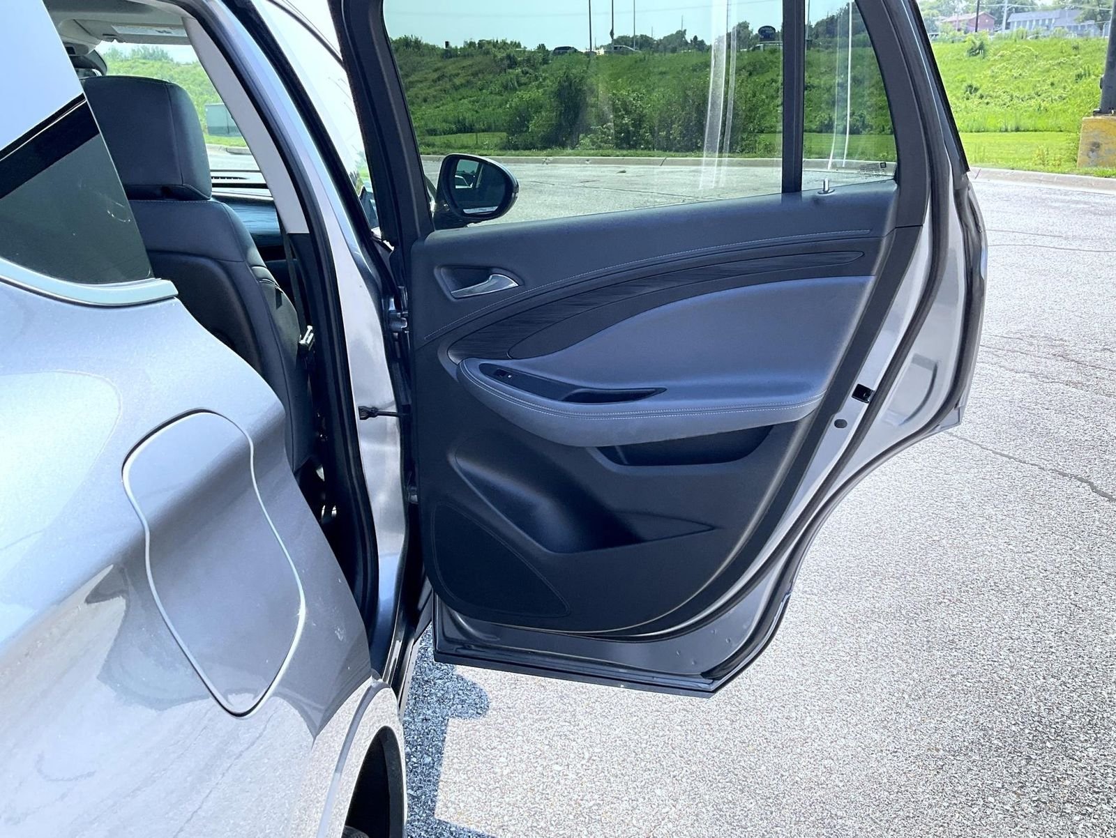 Used 2020 Gray Buick Premium II image 17