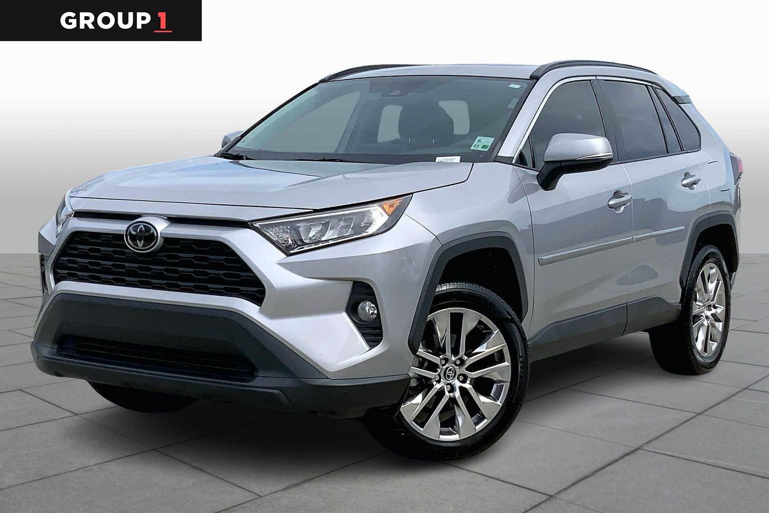 2020 Toyota RAV4 XLE Premium