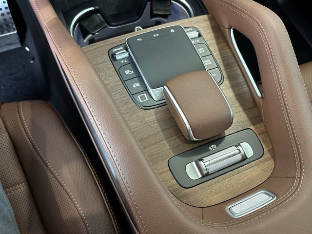 2025 Mercedes-Benz GLS Base - Photo 53