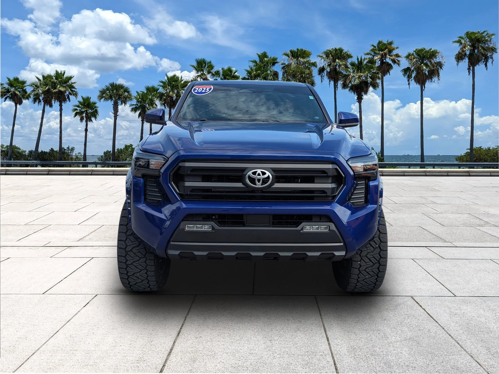 Used 2025 Blue Crush Metallic Toyota SR5 image 2