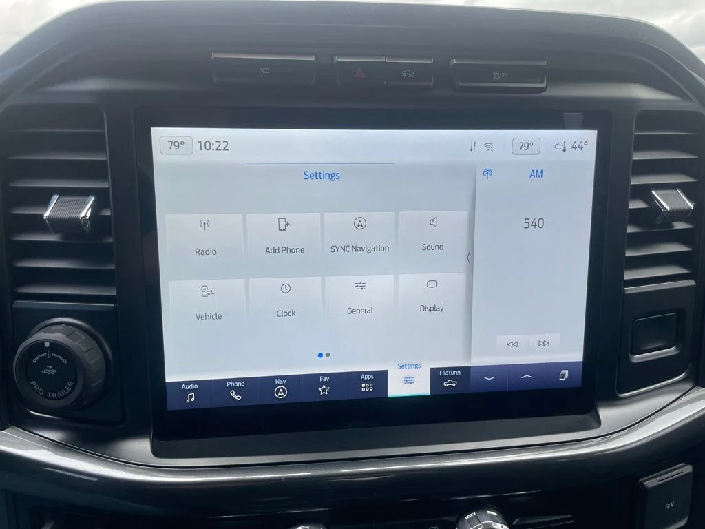 Used 2023 Gray Metallic Ford Tremor image 18