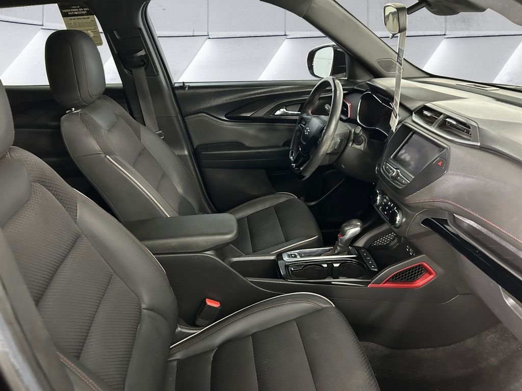 Used 2022 Black Chevrolet RS image 13