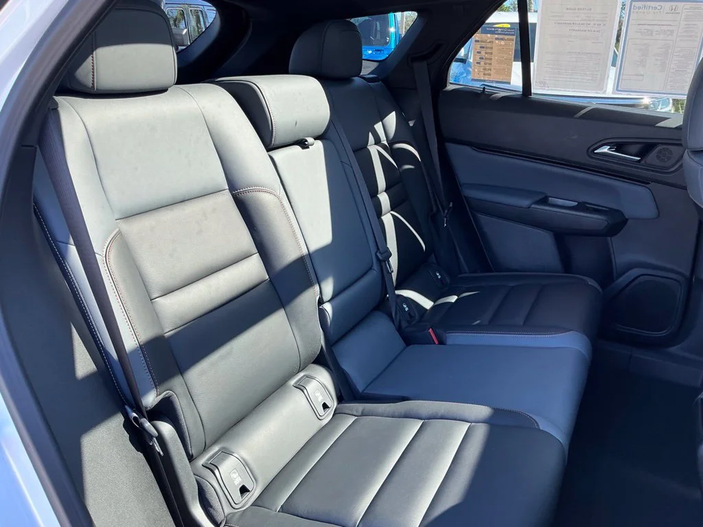 Used 2024  Honda Touring image 19