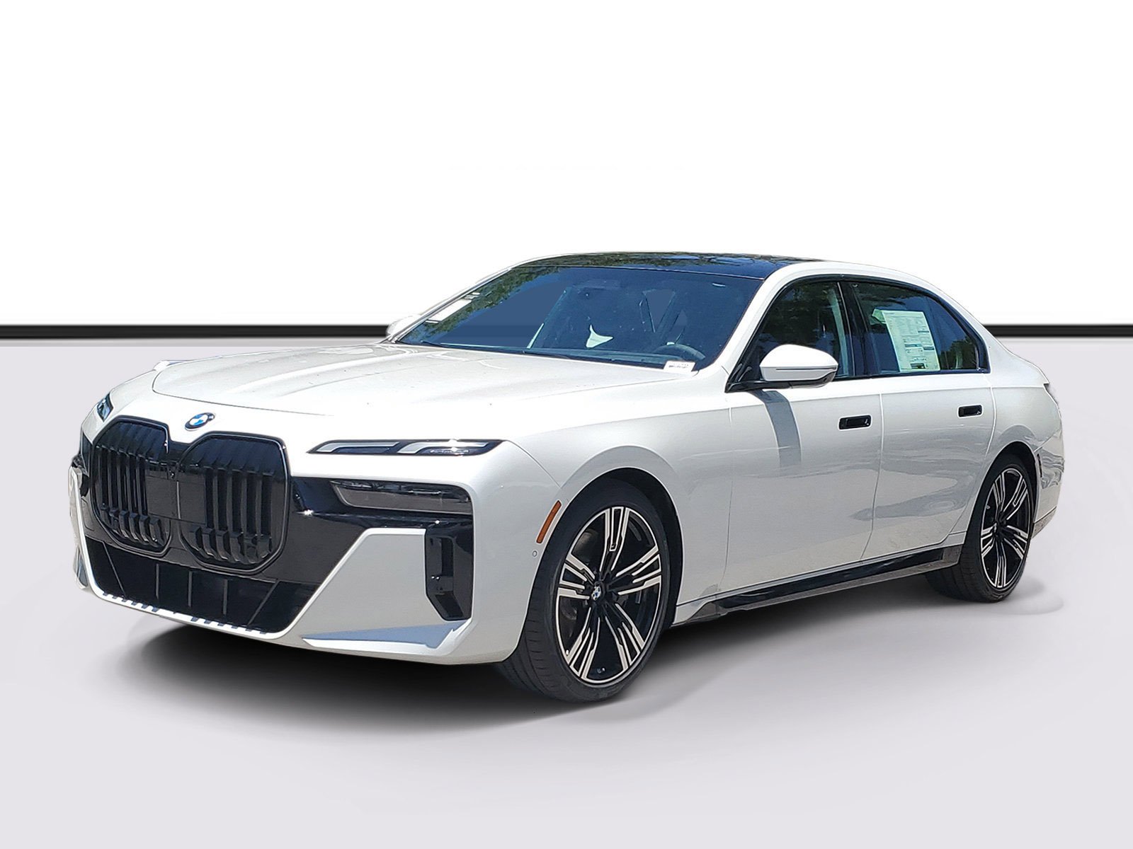 New 2026 Mineral White Metallic BMW 760i xDrive image 2