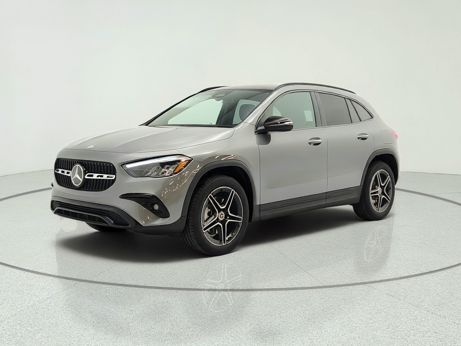 New 2026 Mountain Grey Metallic Mercedes-Benz GLA 250 SUV image 1