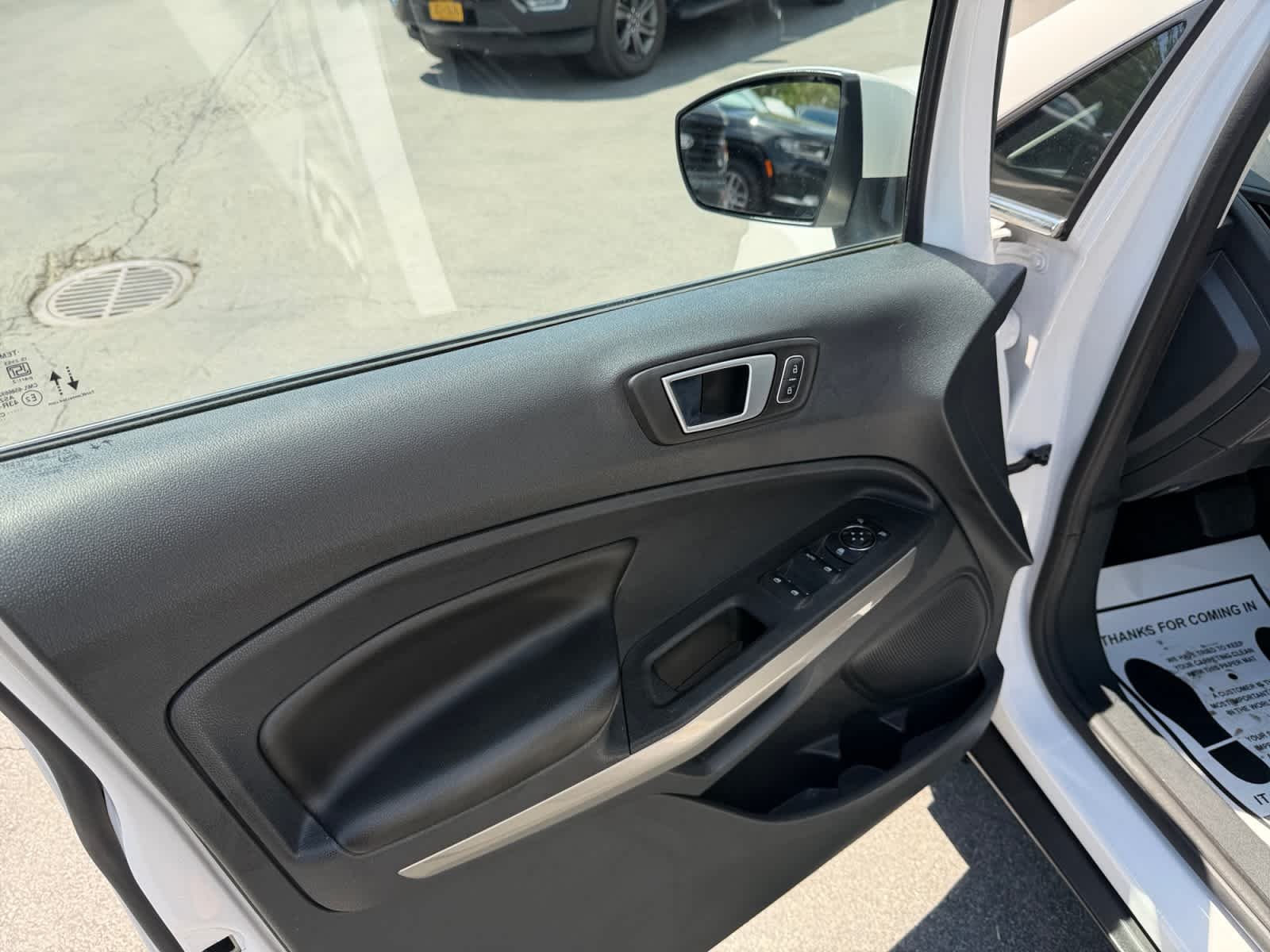 Used 2020 White Platinum Metallic Tri-Coat Ford Titanium image 11