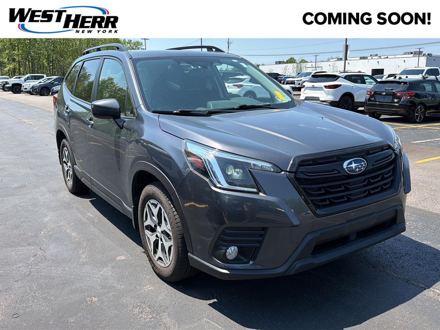 2022 Subaru Forester Premium's photo