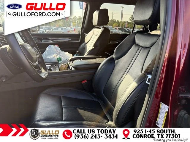 Used 2022 Velvet Red Pearlcoat Jeep Series II image 8