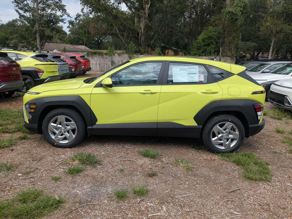 New 2027 Yellow Hyundai SE FWD image 7