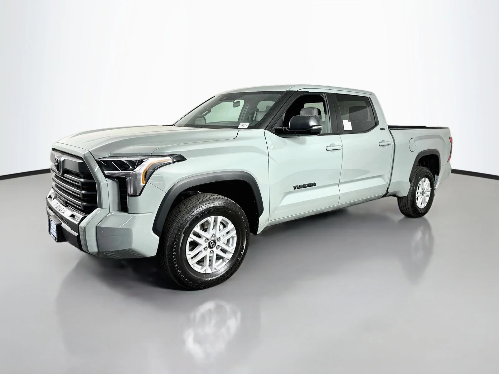 New 2026 Lunar Rock Toyota  SR5 image 3