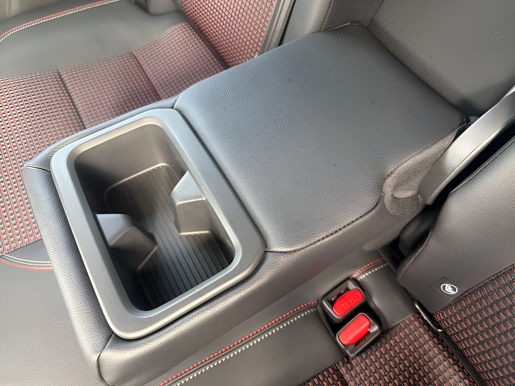 2026 Nissan KICKS SR - Photo 23