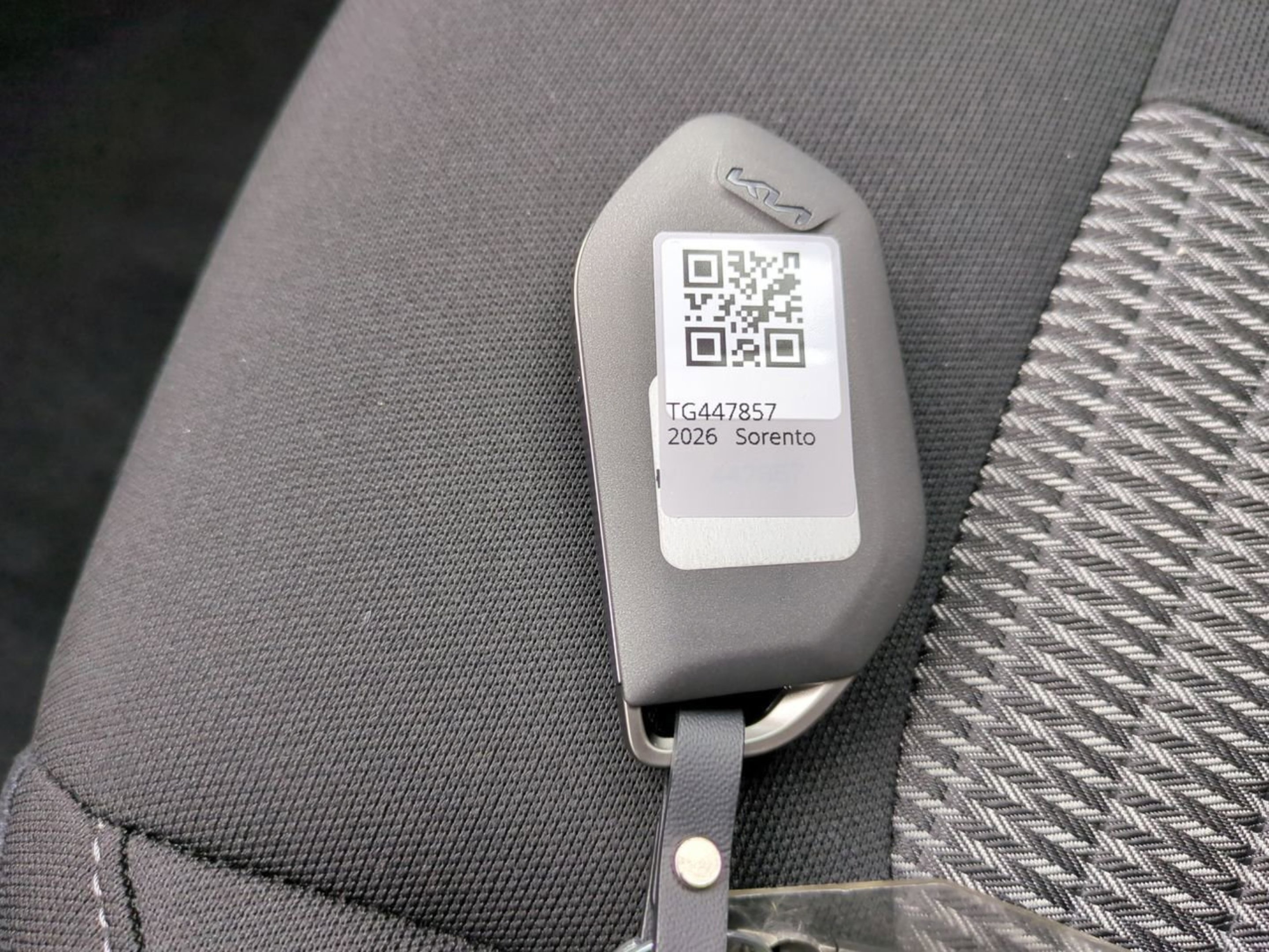 New 2026 Ivory Silver Kia LX image 54