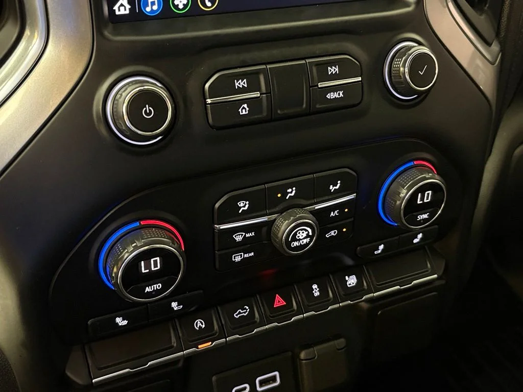 Used 2021 Blue Chevrolet LT image 31