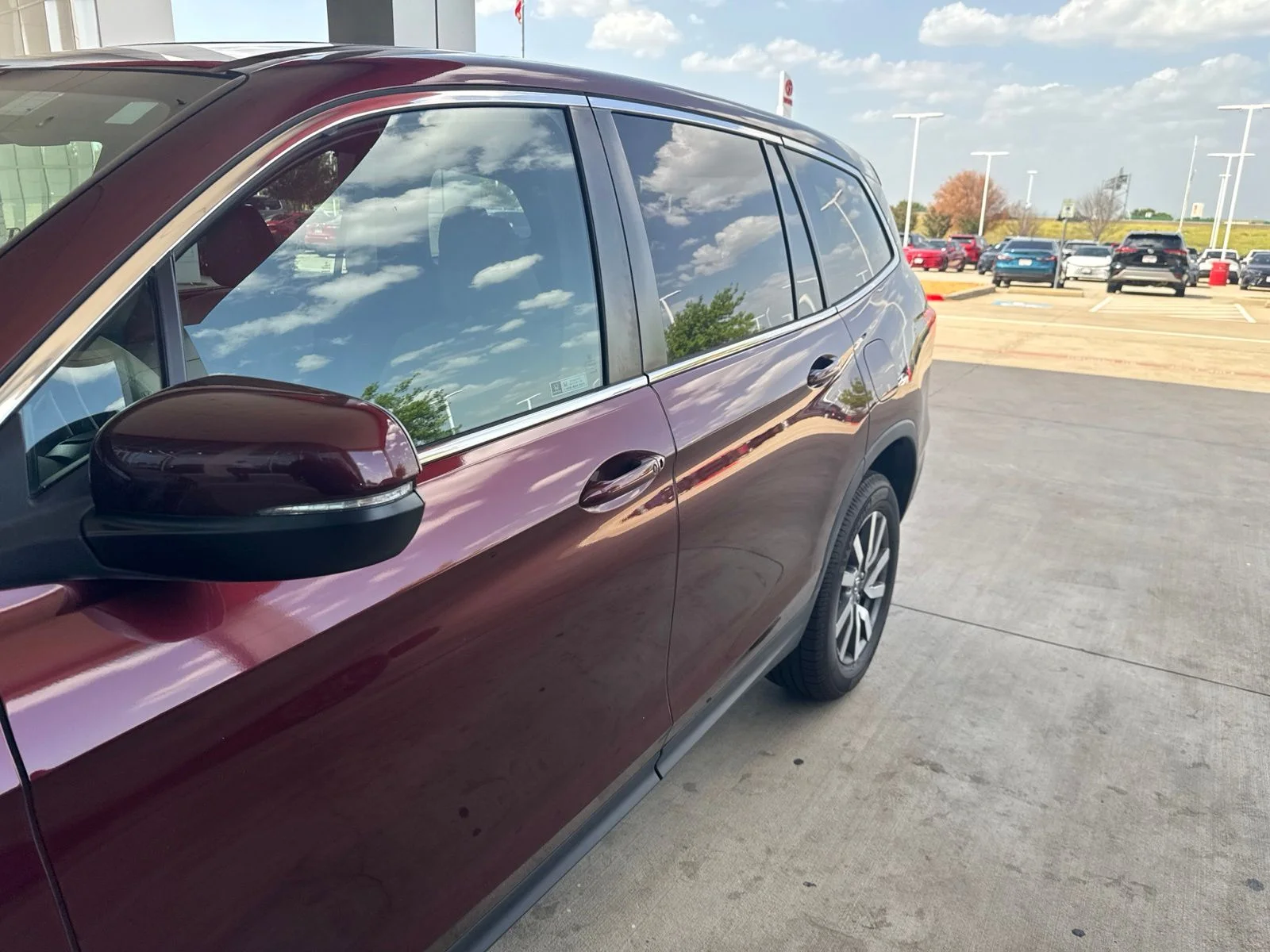 Used 2021  Honda EX-L image 4