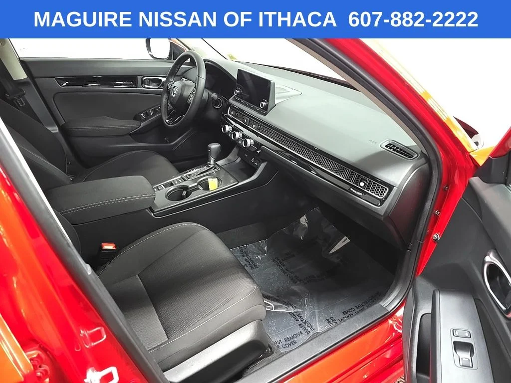 Used 2024  Honda EX image 16