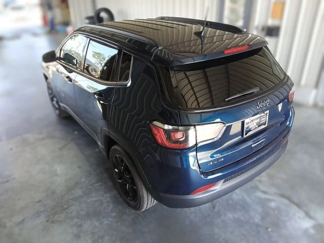 New 2026 Fathom Blue Pearl Coat Jeep Latitude image 20