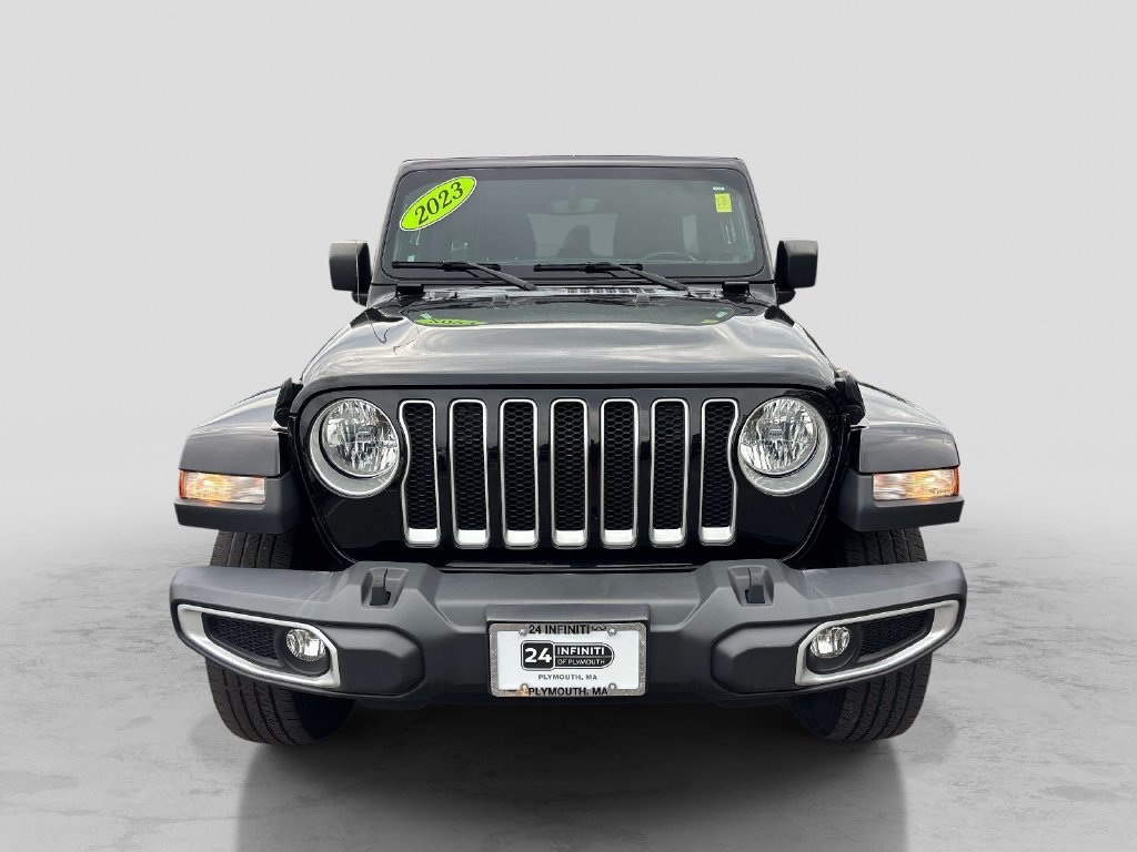 Used 2023 Black Jeep Sahara image 7